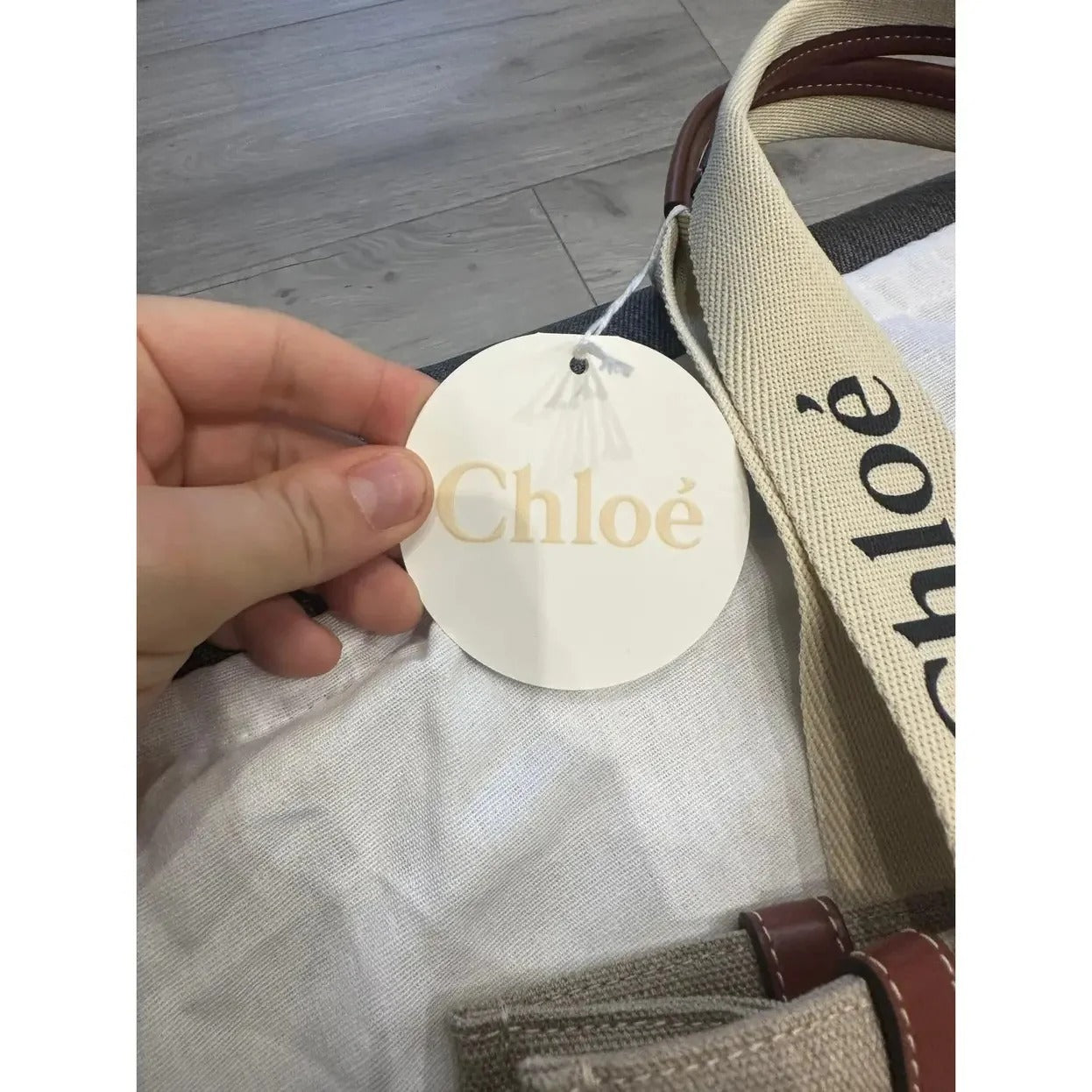 LARGE WOODY BAG IN LINEN BY CHLOÉ