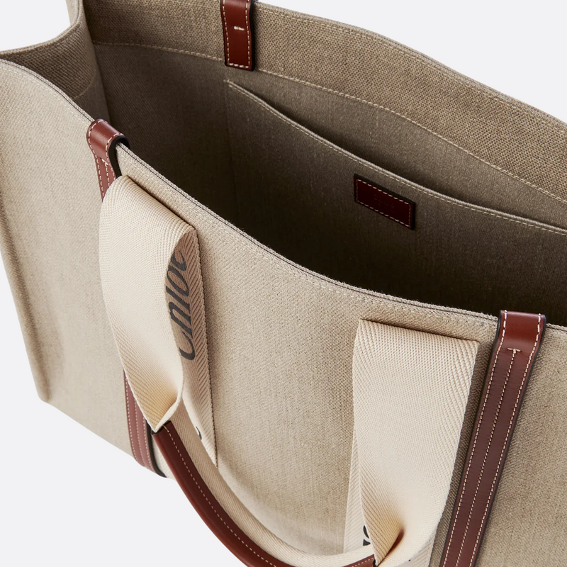 LARGE WOODY BAG IN LINEN BY CHLOÉ