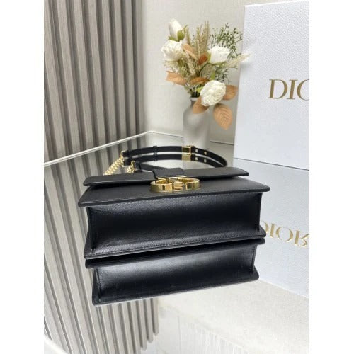 DIOR 30 MONTAIGNE EAST-WEST BAG WITH CHAIN