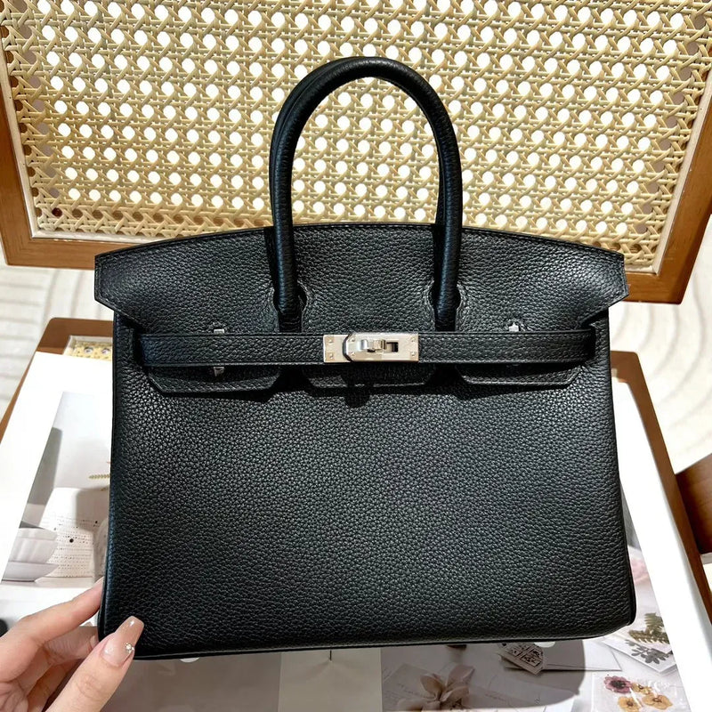 HERMÈS BIRKIN 25 HSS CRAIE/GRIS TOURTERELLE IN TOGO LEATHER WITH BRUSHED GOLD HARDWARE