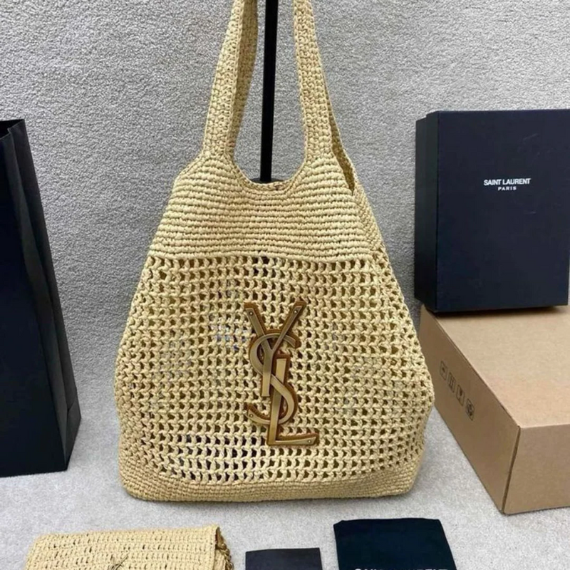 ICARE BAG IN RAFFIA